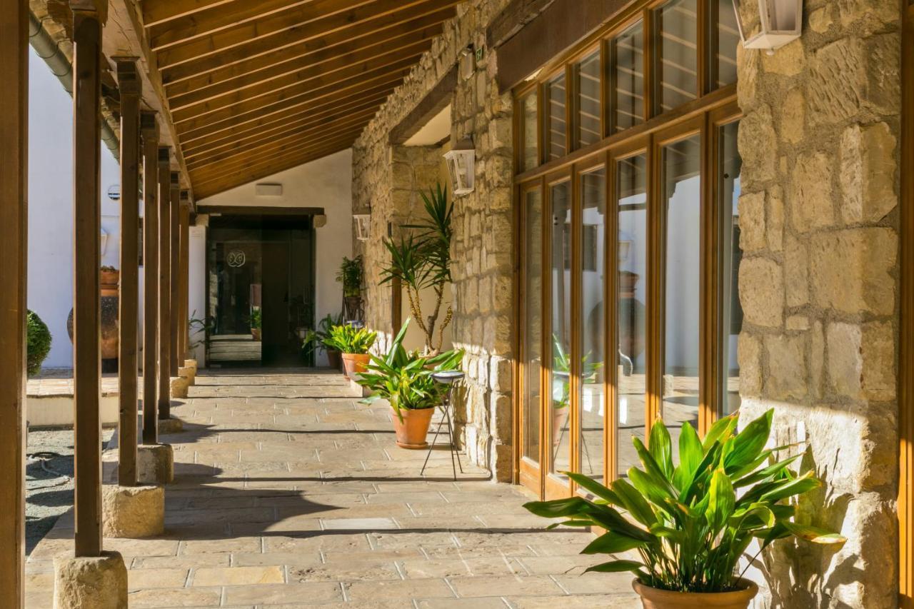 באיסה Hotel Puerta De La Luna מראה חיצוני תמונה