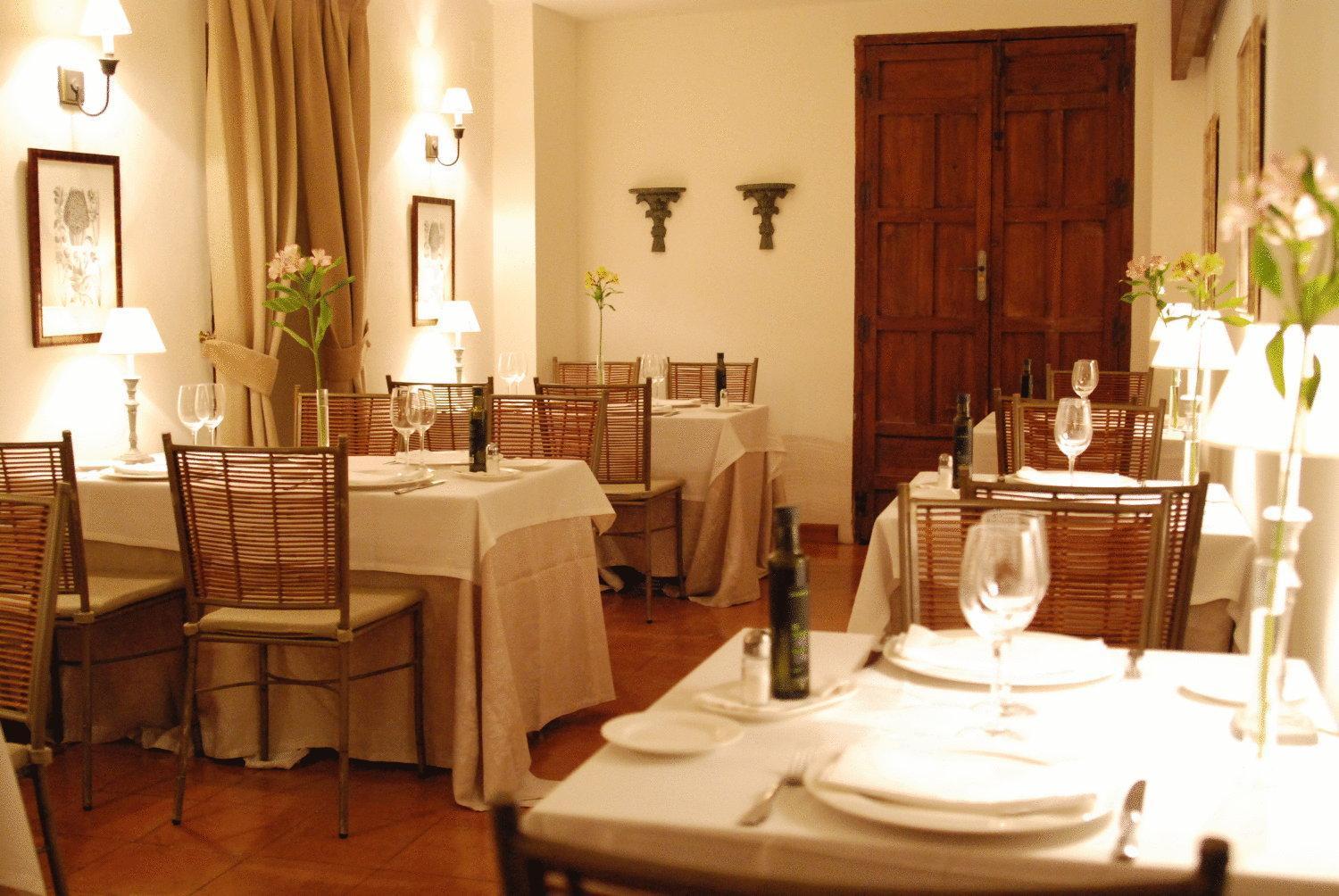באיסה Hotel Puerta De La Luna מראה חיצוני תמונה
