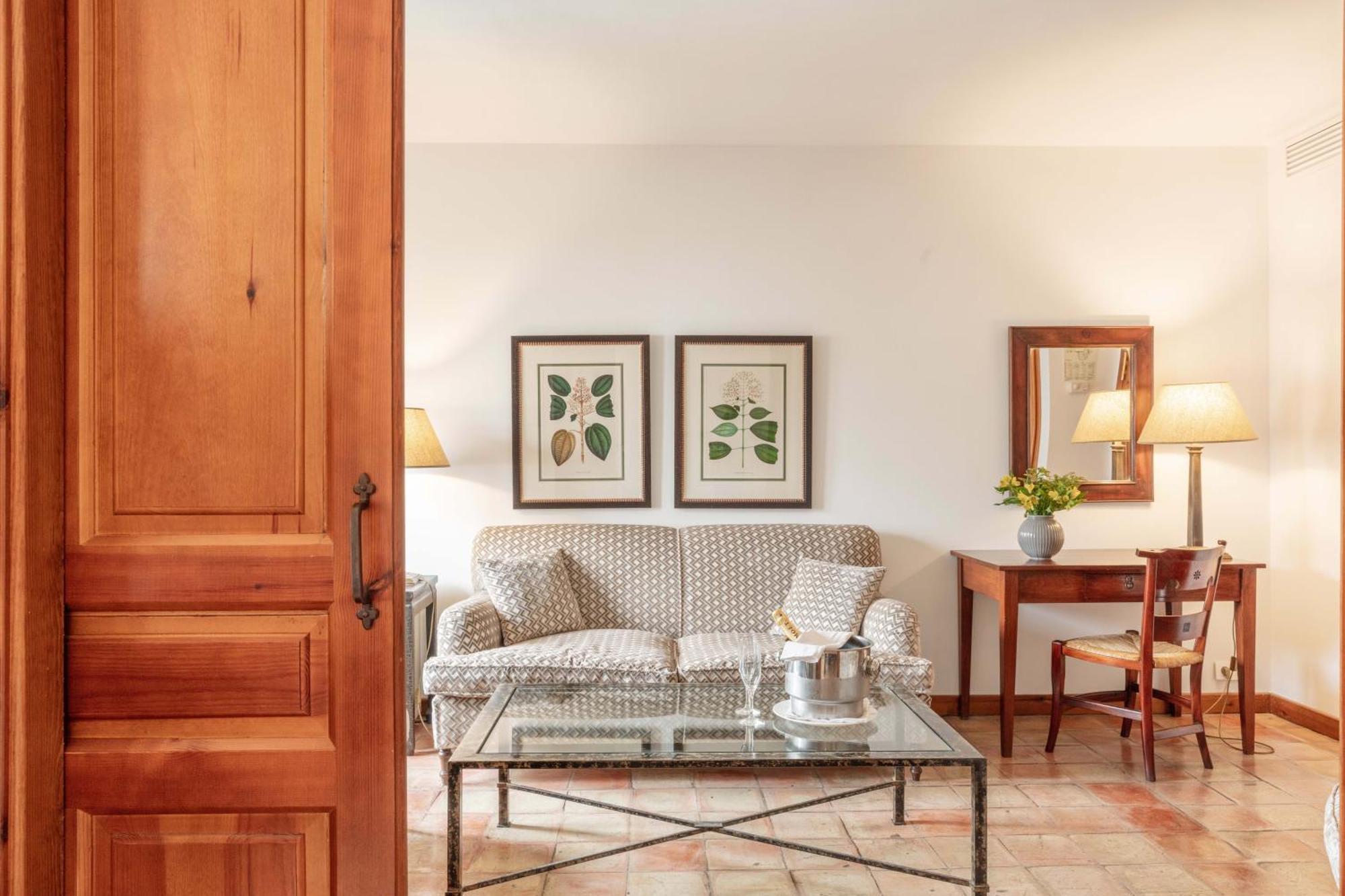 באיסה Hotel Puerta De La Luna מראה חיצוני תמונה