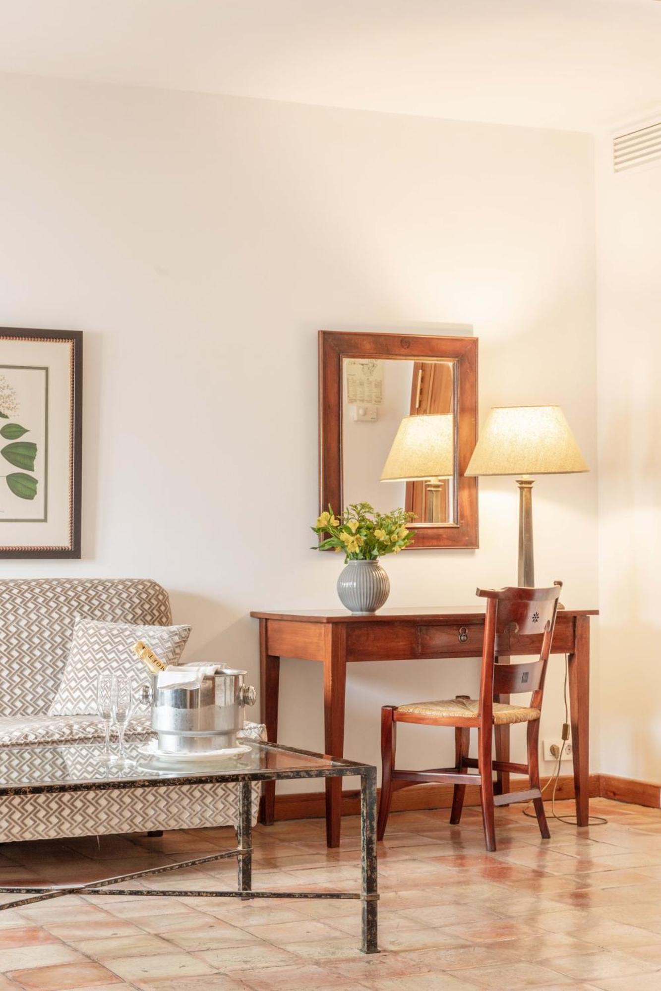 באיסה Hotel Puerta De La Luna מראה חיצוני תמונה
