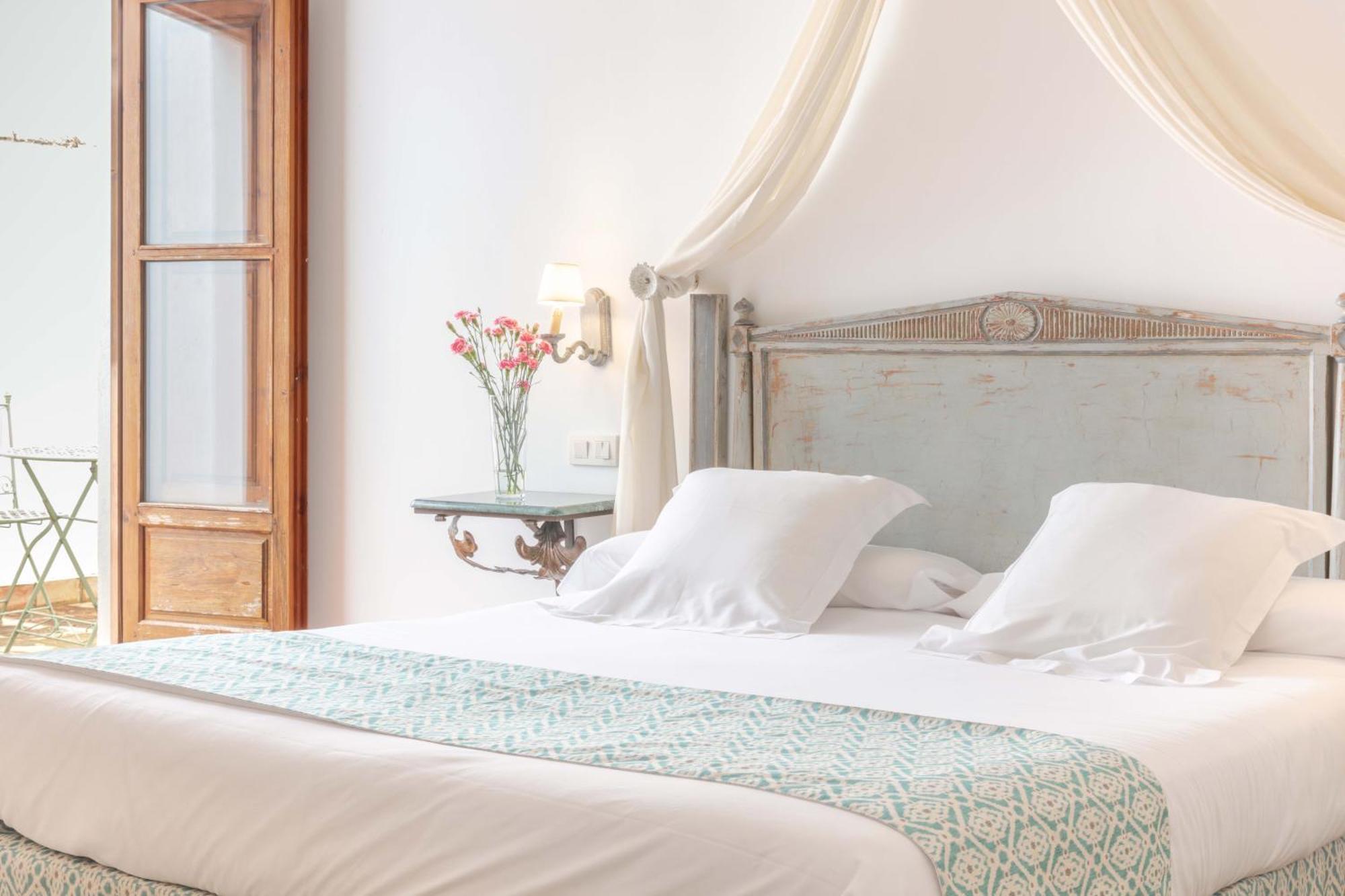 באיסה Hotel Puerta De La Luna מראה חיצוני תמונה